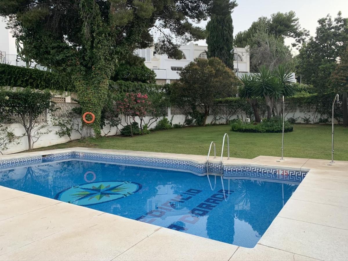 Sol Ohana Apartamento Boutique Torremolinos Exterior photo
